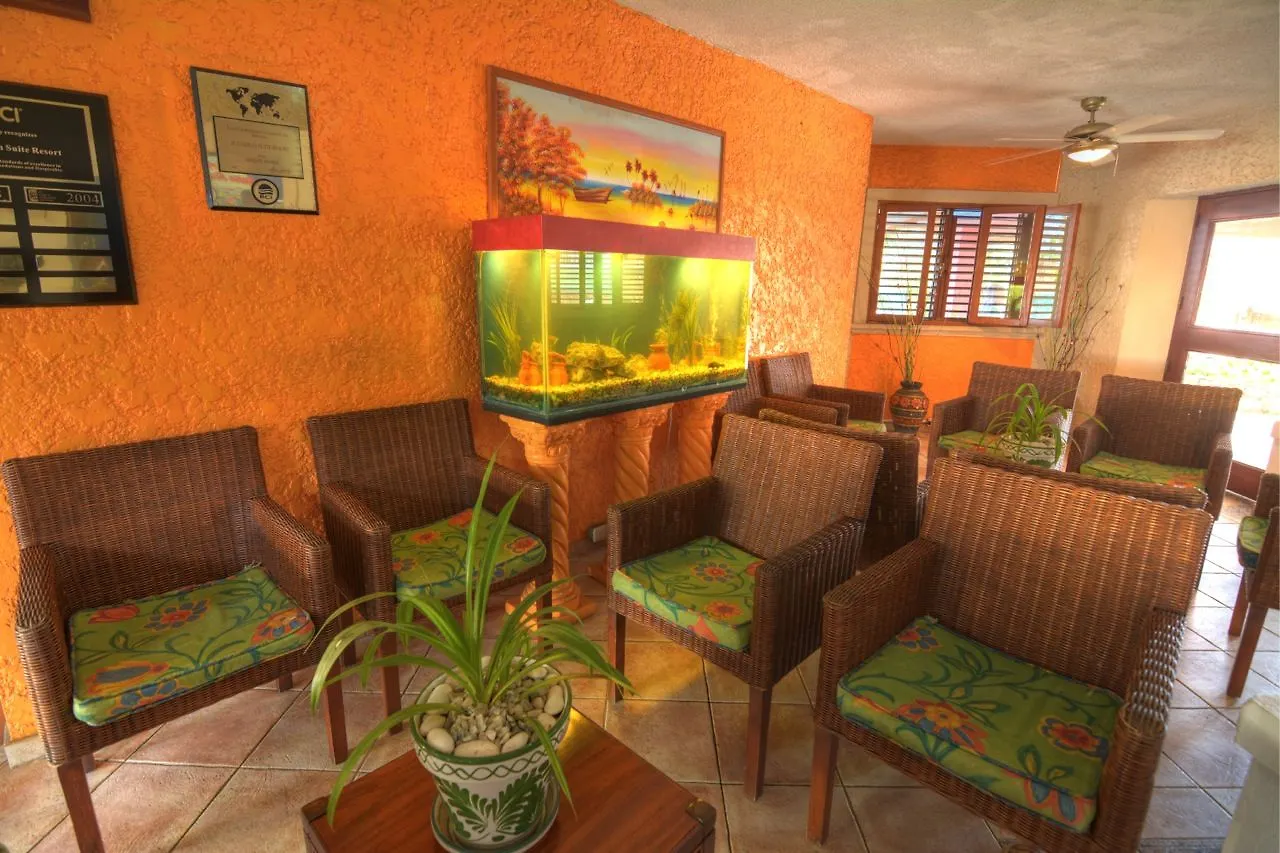 Acuarium Suite Resort La Viva Hotell