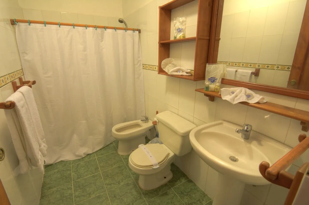 Acuarium Suite Resort La Viva
